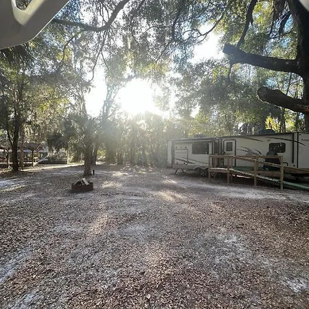 Sunrise Hideaway Hotel Crystal River Exterior photo